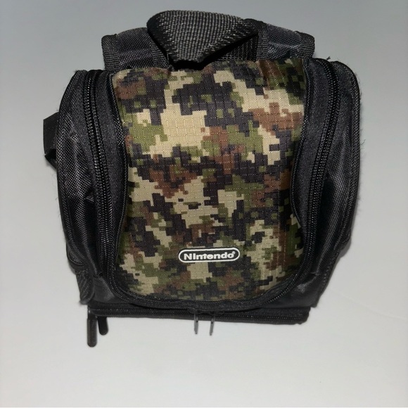 2/$30 Nintendo Camo DS Lite/DSi/3DS Travel Carrying Case Storage Backpack Bag - Picture 1 of 9